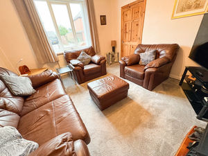 Photo 11- click for photo gallery